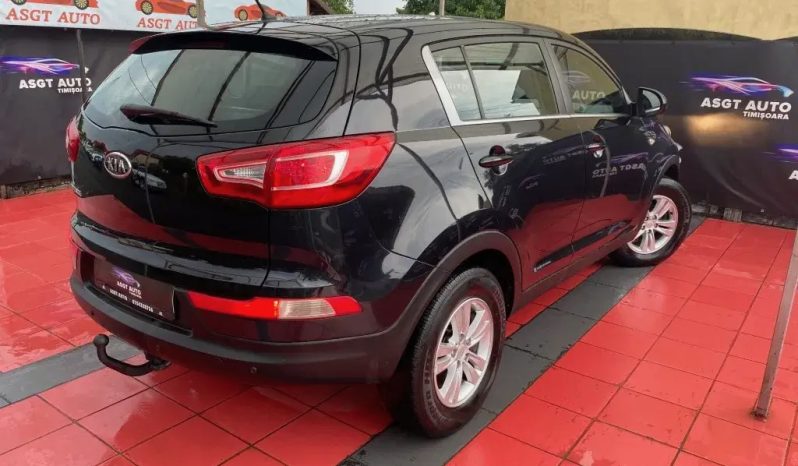 
								Kia Sportage 2011 full									