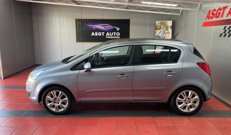 
								Opel Corsa 2006 full									