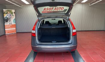 
										Hyundai i30 2008 full									