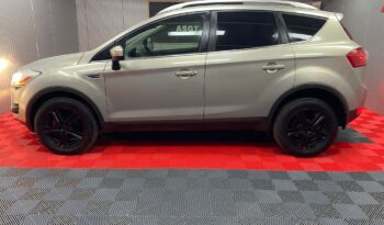 
										Ford Kuga 2010 full									