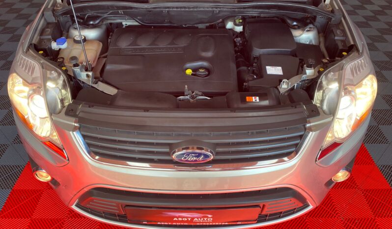
								Ford Kuga 2010 full									