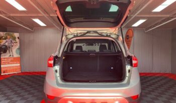 
										Ford Kuga 2010 full									