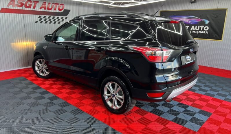 
								Ford Kuga full									