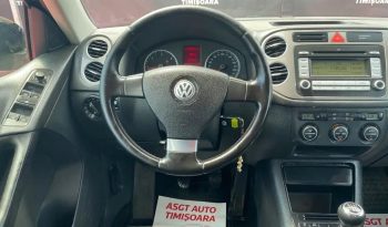 
										Volkswagen Tiguan 2008 full									