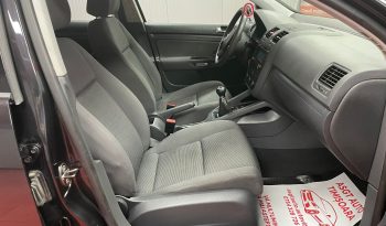 
										VW GOLF 5 full									