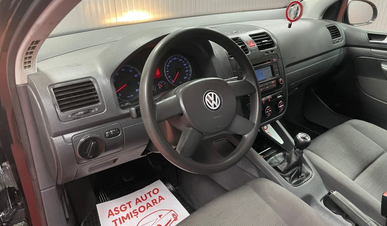 
								VW GOLF 5 full									