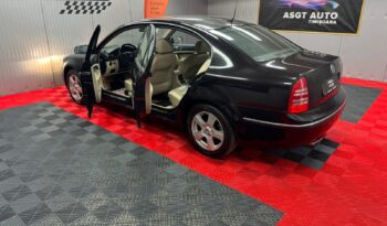 
										SKODA SUPERB full									