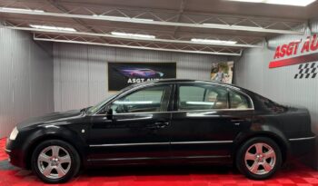 
										SKODA SUPERB full									
