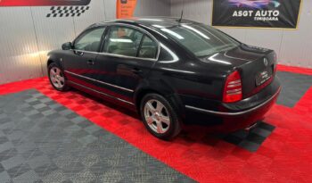 
										SKODA SUPERB full									
