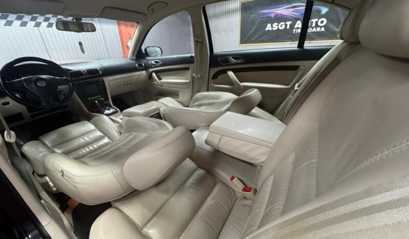 
								SKODA SUPERB full									