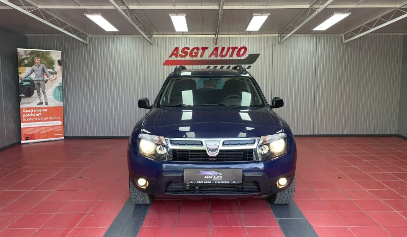 
								DACIA DUSTER 4X4 full									