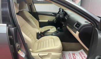 
										VW JETTA full									