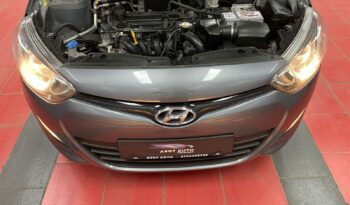 
										HYUNDAI i 20 full									