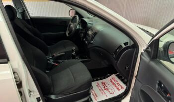 
										HYUNDAI i30 full									