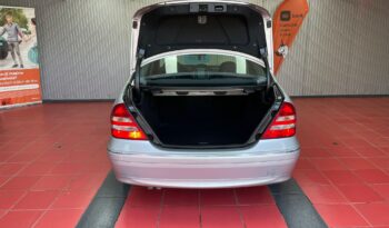 
										MERCEDES BENZ C 200 full									