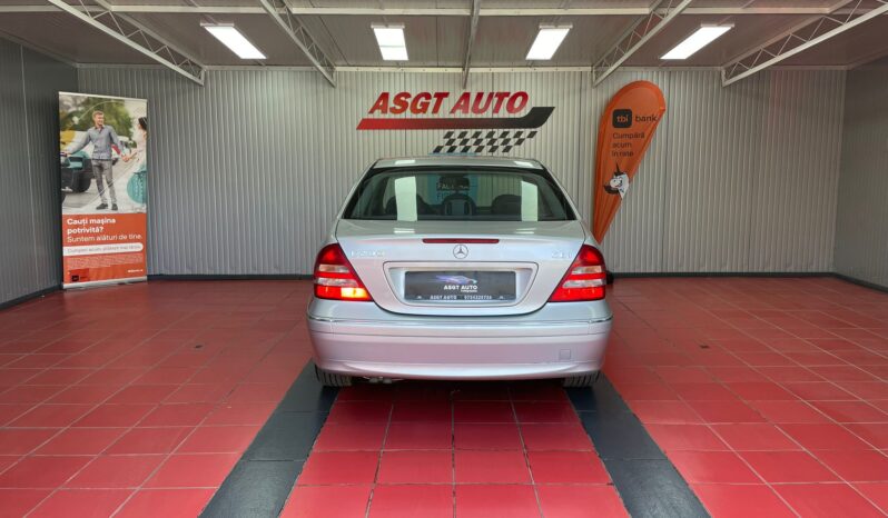 
								MERCEDES BENZ C 200 full									