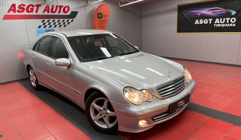 
								MERCEDES BENZ C 200 full									