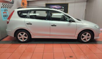 
										HYUNDAI i30 full									