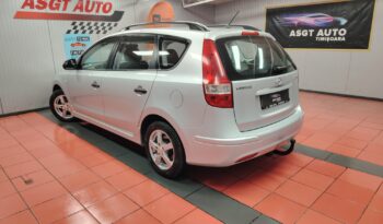 
										HYUNDAI i30 full									