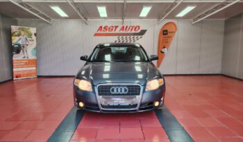 
										AUDI A 4 full									