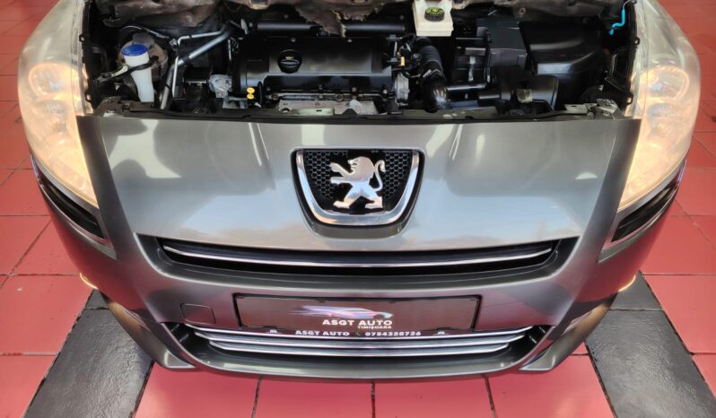 
								PEUGEOT 5008, 7 LOCURI full									