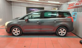 
										PEUGEOT 5008, 7 LOCURI full									