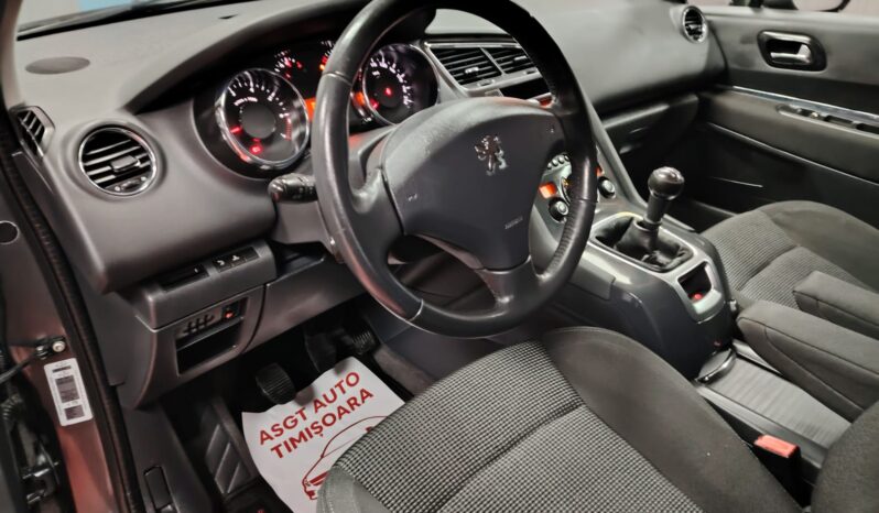 
								PEUGEOT 5008, 7 LOCURI full									