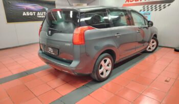 
										PEUGEOT 5008, 7 LOCURI full									