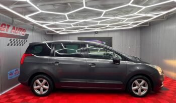 
										PEUGEOT 5008, 7 LOCURI full									