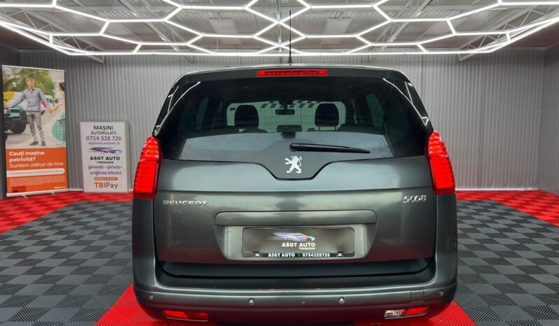 
								PEUGEOT 5008, 7 LOCURI full									