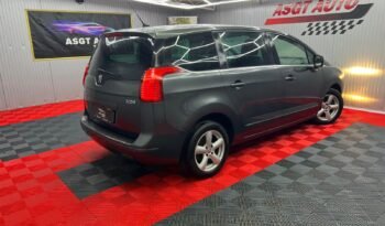 
										PEUGEOT 5008, 7 LOCURI full									
