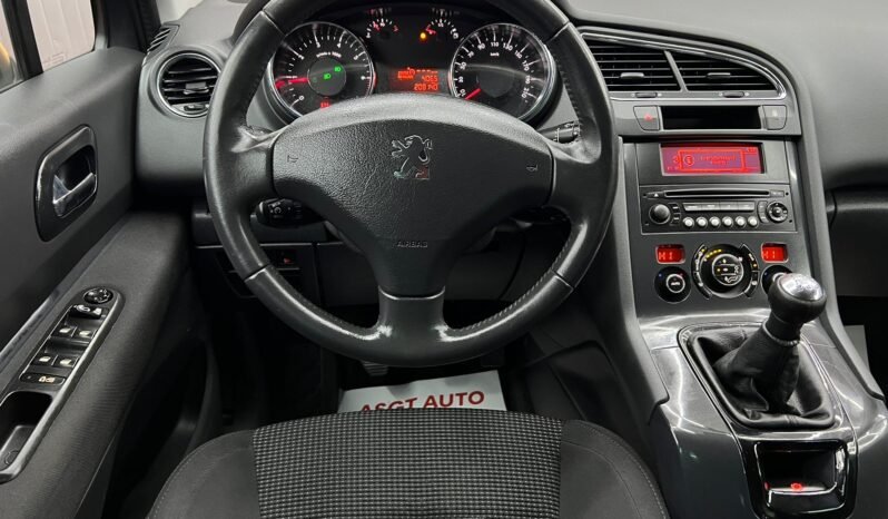 
								PEUGEOT 5008, 7 LOCURI full									