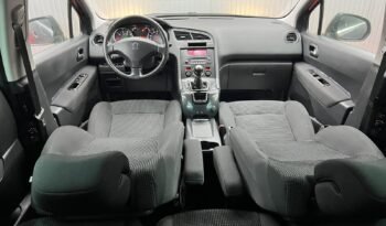 
										PEUGEOT 5008, 7 LOCURI full									