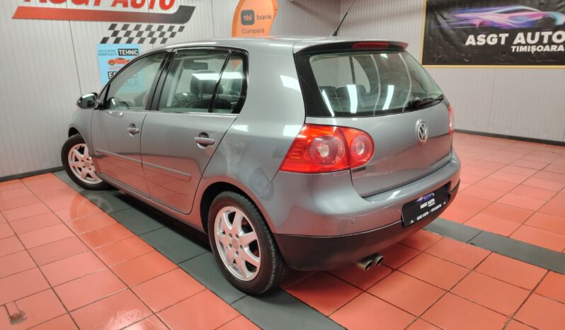 
								VW GOLF 5 GT full									