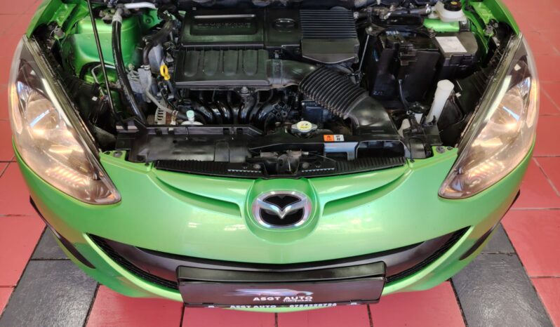 
								MAZDA 2 full									