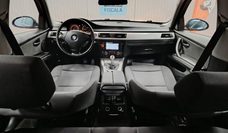 
								BMW SERIA 3 full									