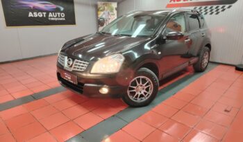 
										NISSAN QASHQAI 4 X4 full									