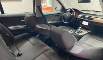 
										BMW SERIA 3 full									