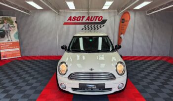 
										MINI COOPER ONE full									