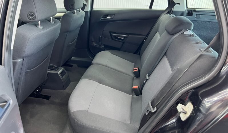 
								OPEL ASTRA H AUTOMAT full									