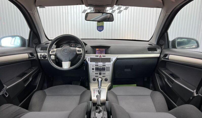 
								OPEL ASTRA H AUTOMAT full									