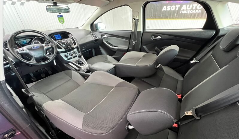 
								FORD FOCUS TREND, 2012, EURO 5 full									