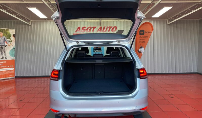 
								VW GOLF 7 AUTOMAT 4X4 full									