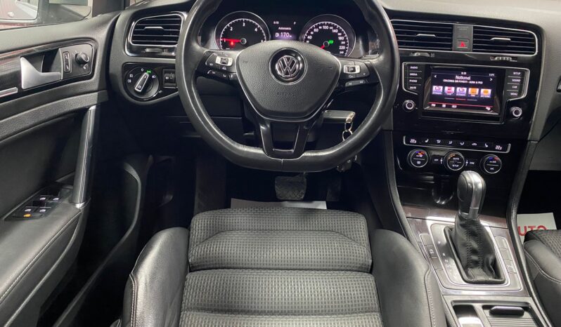 
								VW GOLF 7 AUTOMAT 4X4 full									