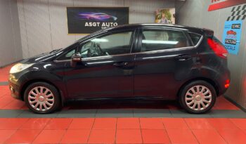 
										FORD FIESTA full									