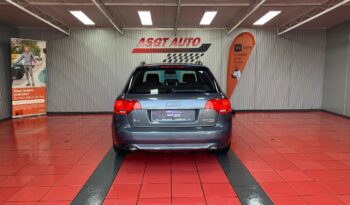 
										AUDI A 4 B8 S-LINE full									