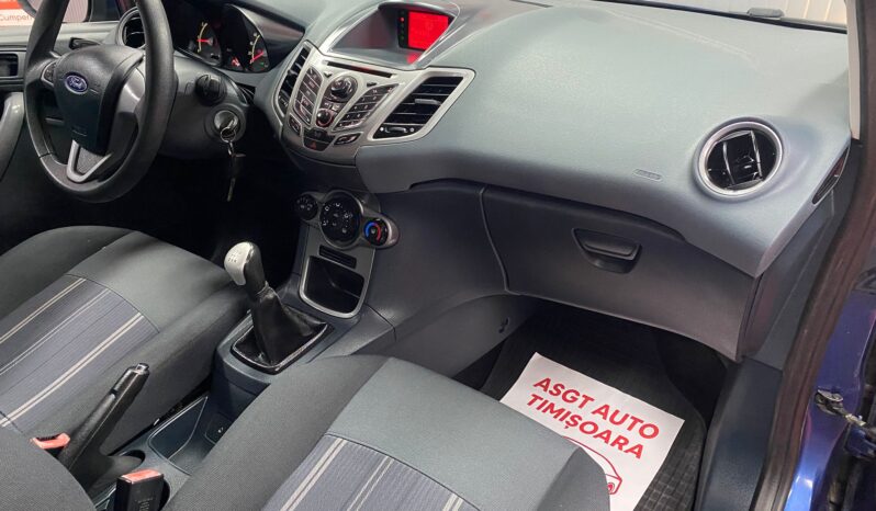 
								FORD FIESTA full									
