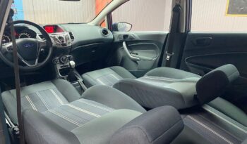
										FORD FIESTA full									