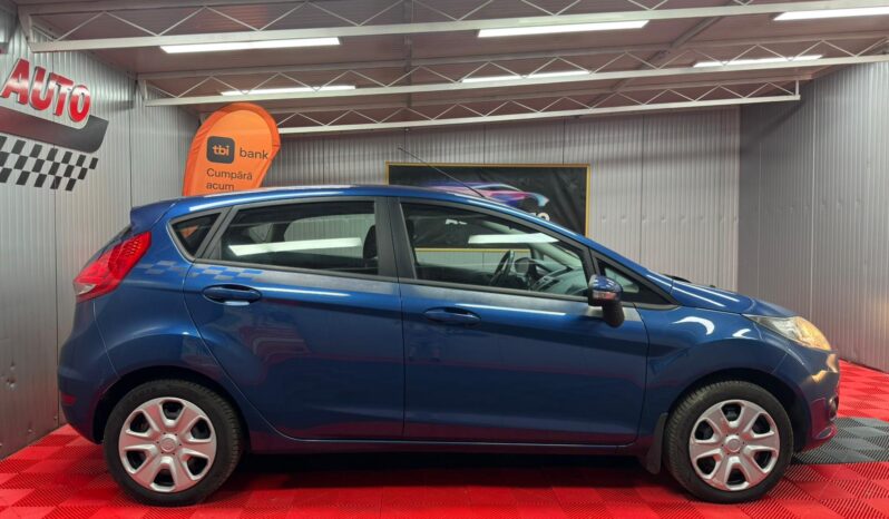
								FORD FIESTA full									