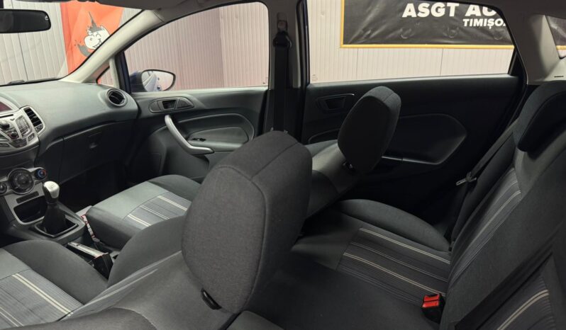 
								FORD FIESTA full									